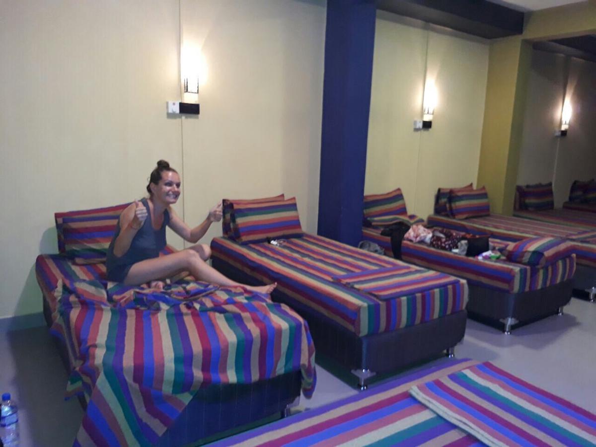 281 Kandy City Hostel & Rooms Deiyannewela Экстерьер фото