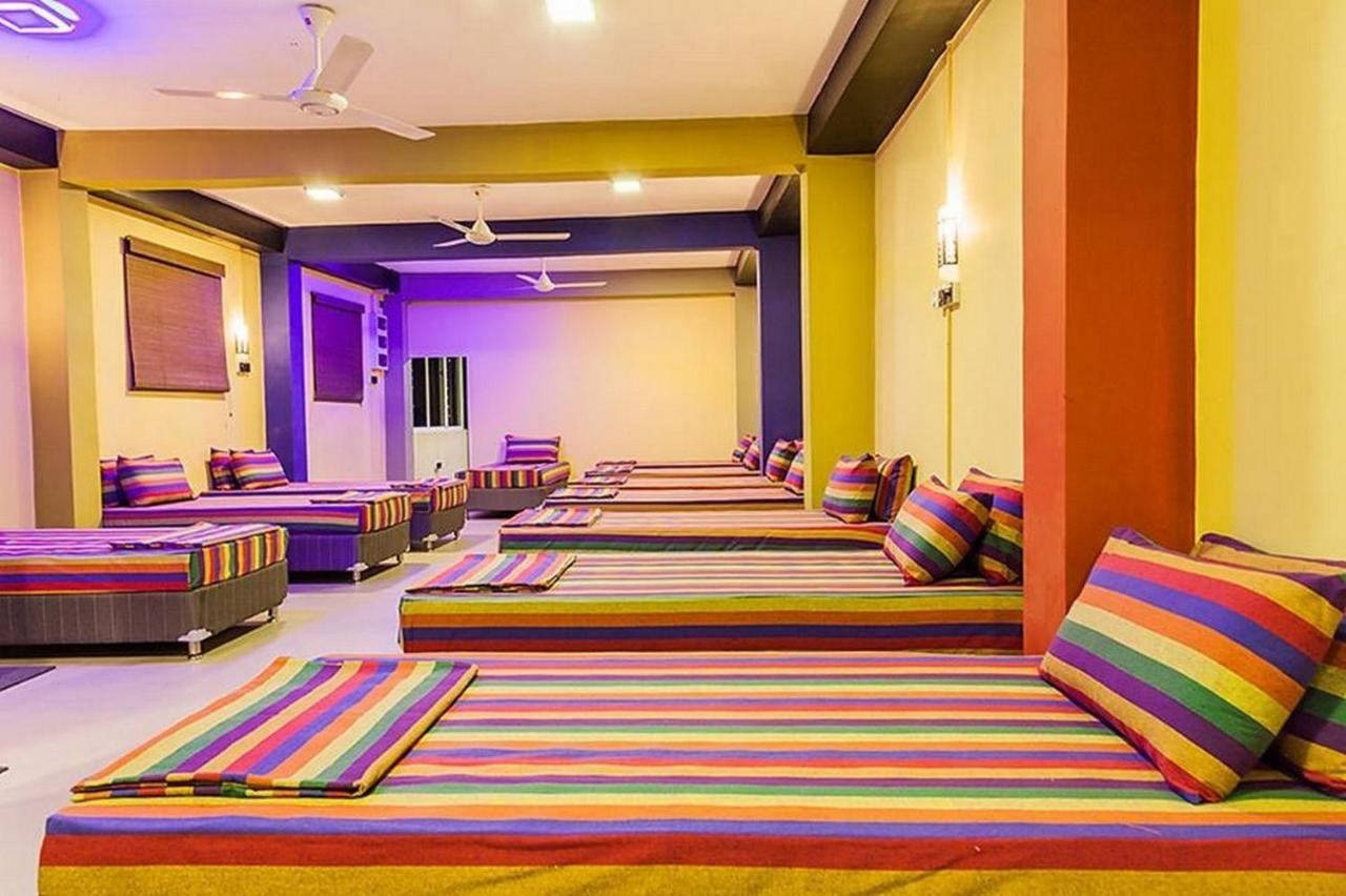 281 Kandy City Hostel & Rooms Deiyannewela Экстерьер фото